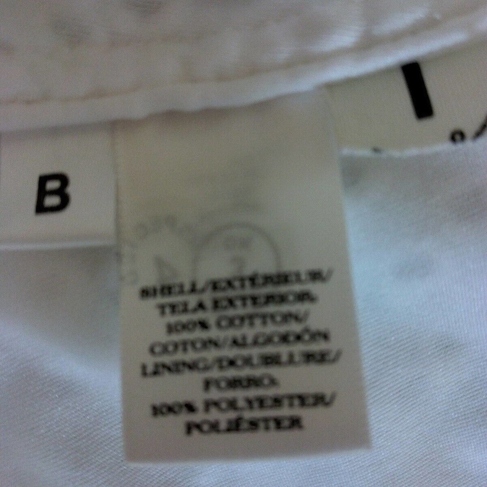 Ann Taylor 6 Petite White Eyelet Sleeveless Top - Picture 6 of 8